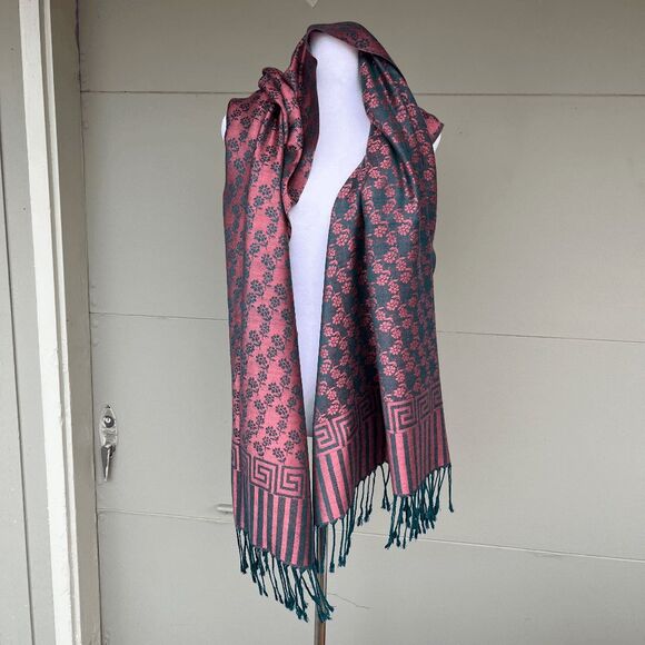 100% Pashmina Pink Teal Daisy Greek Key Jacquard Fringe Scarf Shawl NWOT - Picture 3 of 7